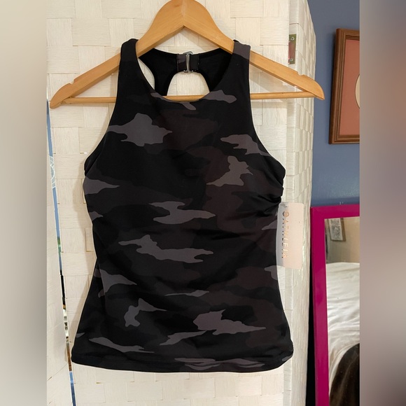 Athleta work out top - Picture 1 of 5